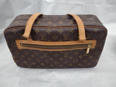 LOUIS VUITTON モノグラム シテ|LOUIS VUITTON