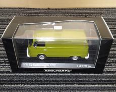 VW T2 KASTENWAGEN 1972 GREEN|MINICHAMPS