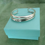 バングル|TIFFANY&CO.