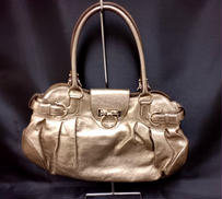 ハンドバッグ ガンチーニ|salvatore ferragamo