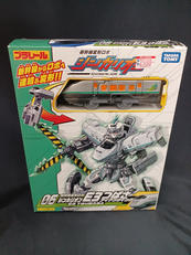 新幹線変形ロボ シンカリオン|TAKARA TOMY