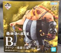 フィギュア クイーン -魂豪示像-|BANDAI