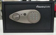 テンキー式セキュリティ保管庫|SENTRY