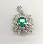 ダイヤ エメラルド トップ|pt850