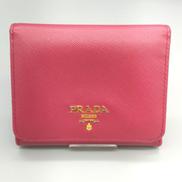三つ折り財布|PRADA