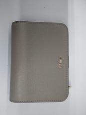 二つ折り財布|FURLA