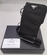 スマートフォンポーチ|PRADA