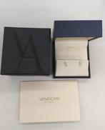 PT950＆PT900石付きピアス|VENDOME