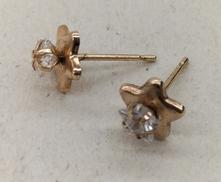 K10ピアス|