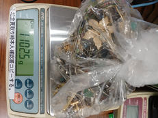アクセサリーまとめ売り 約1KG|不明