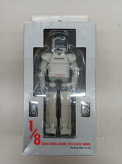 ASIMO 1/8 アクションフィギュア|HONDA