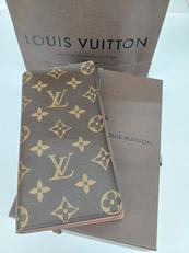 ポルトカルトクレディー|LOUIS VUITTON
