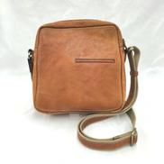 トーンオイルヌメ ジップトップショルダー|土屋鞄製造所