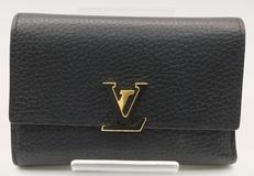 ポルトフォイユ・カプシーヌ コンパクト|LOUIS VUITTON