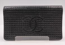 二つ折り財布|CHANEL