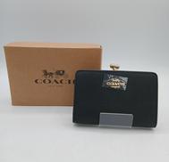 二つ折り財布|COACH