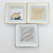 3枚すべて別柄の希少セット|CARTIER