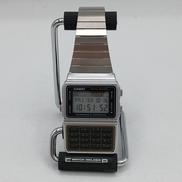 デジタル腕時計|CASIO