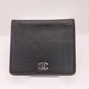 二つ折り財布|CHANEL