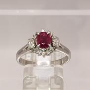 ルビー0.87CT ダイヤ0.5CT|不明