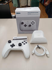 コントローラ|8BITDO