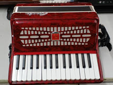 アコーディオン|BAI-LE