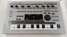 リズムマシン|ROLAND