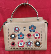 フラワーレザーハンドバッグ|FENDI
