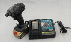 充電式インパクトドライバーSET|MAKITA
