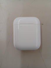 AIRPODS|APPLE