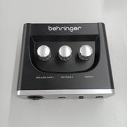 オーディオインターフェイス|BEHRINGER