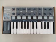 MIDIキーボード|ARTURIA