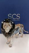SCS　Lion　AKILI|SWAROVSKI