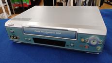 VHSビデオデッキ|SANYO