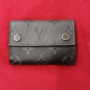 ディスカバリーコンパクトウォレット|LOUIS VUITTON