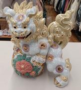 玉乗獅子|九谷焼
