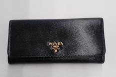 サフィアーノフラップ|PRADA