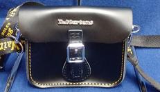 ショルダーバッグ|DR.MARTENS