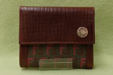 折りたたみ財布|FENDI