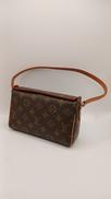 レシタル|LOUIS VUITTON
