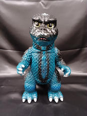 安楽安作劇場|メディコムトイ