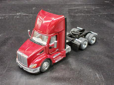 1/50 ピータービルト 579 デイキャブ トラクター|DIECAST MASTERS