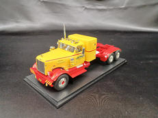 INTERNATIONAL HARVESTER