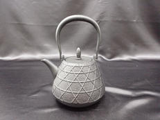 南部鉄急須|ROJI