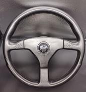 レザーステアリング&ボス|MOMO