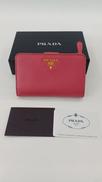 二つ折り財布|PRADA