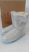 W BAILEY I DO|UGG