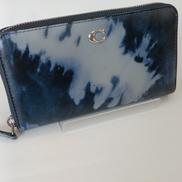 ラウンドファスナー長財布|COACH