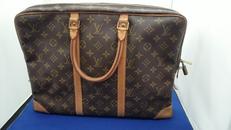 ポルト ドキュマン・ヴォワヤージュ|LOUIS VUITTON