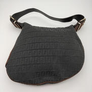 ショルダーバッグ|FENDI